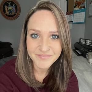 Meet your Posher, Alicia